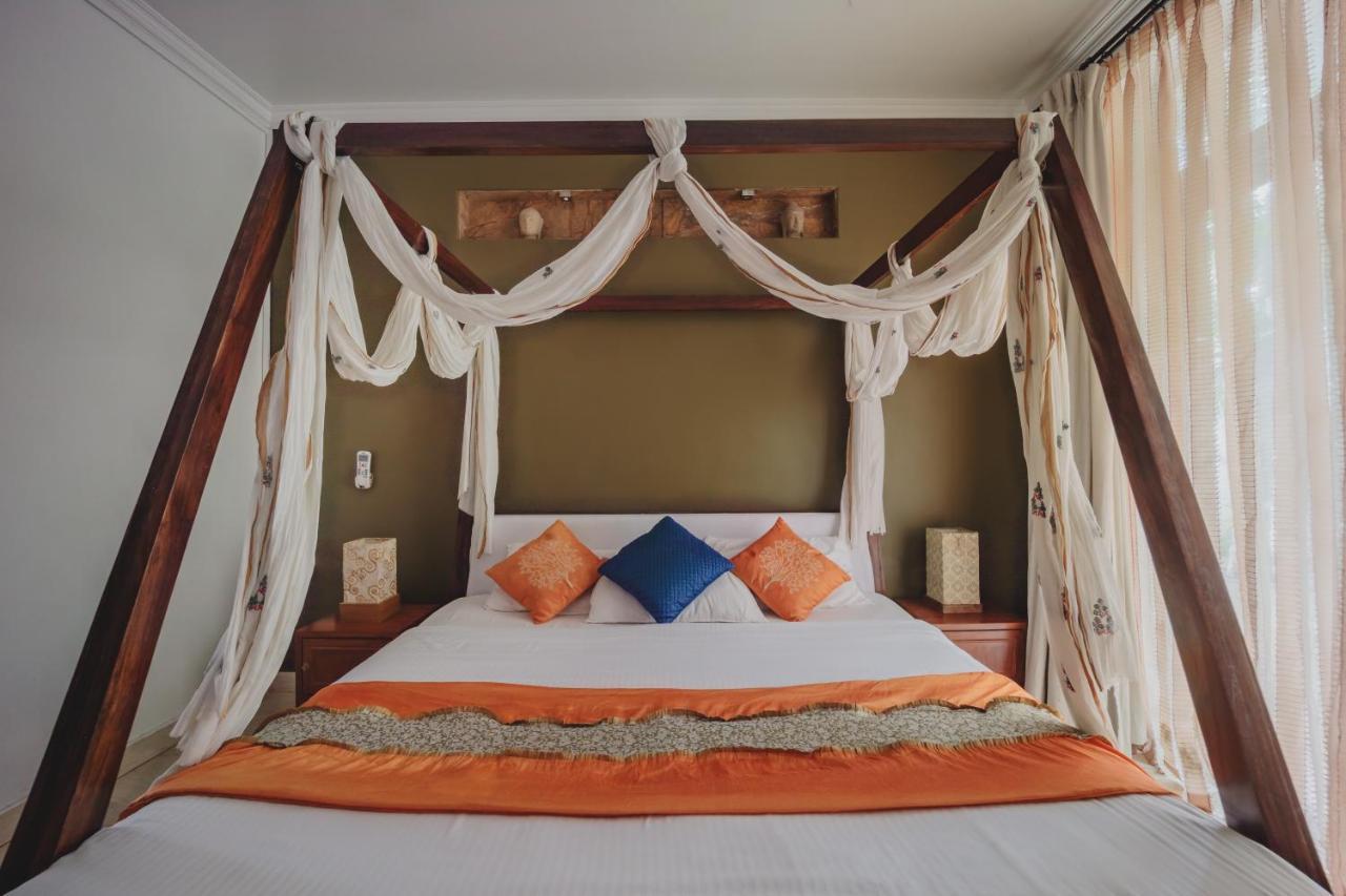 Ocean Suite Goa دونا باولا المظهر الخارجي الصورة